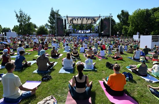 Russia Yoga Day