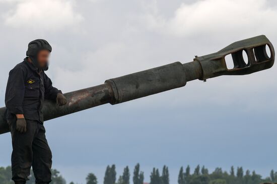 Ukraine Russia Military Operation Repair Unit