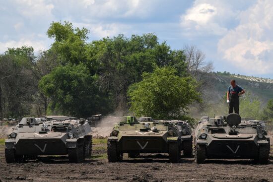 Ukraine Russia Military Operation Repair Unit