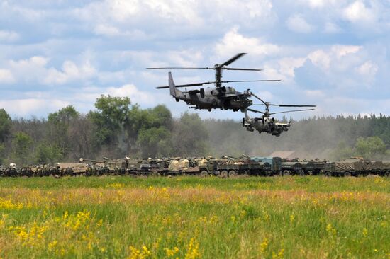 Ukraine Russia Military Operation Repair Unit