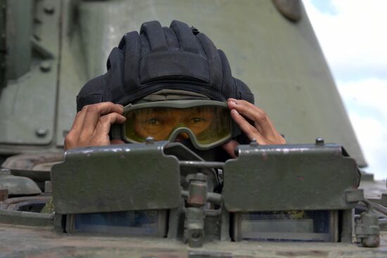 Ukraine Russia Military Operation Repair Unit