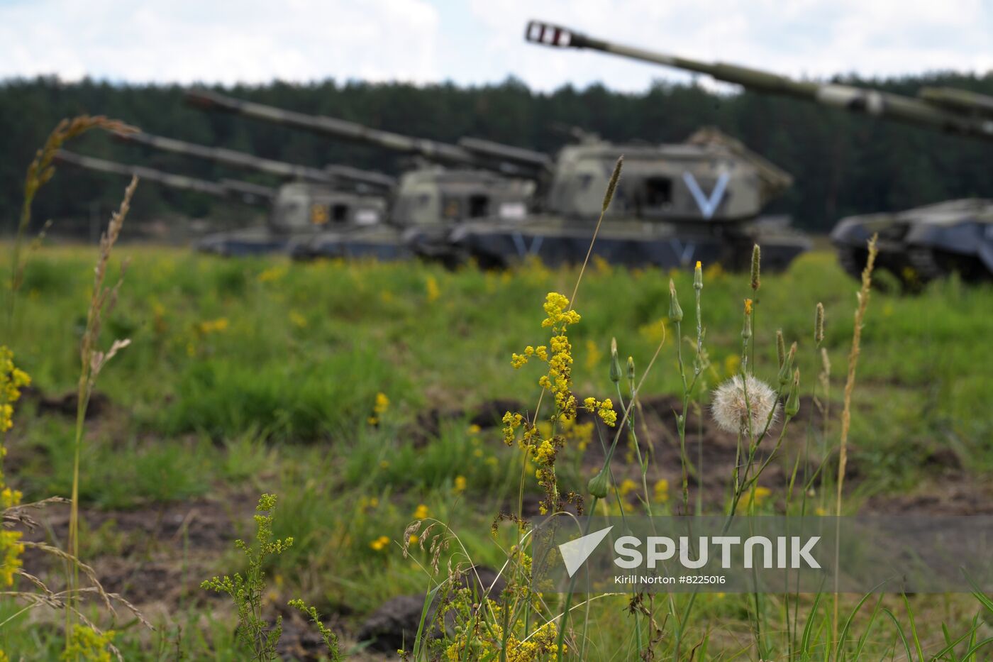Ukraine Russia Military Operation Repair Unit