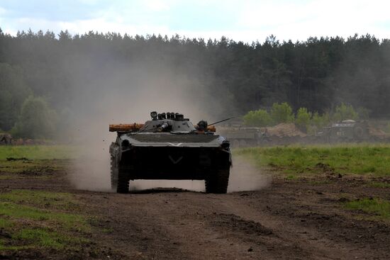 Ukraine Russia Military Operation Repair Unit