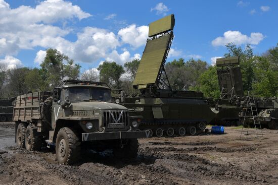 Ukraine Russia Military Operation Repair Unit