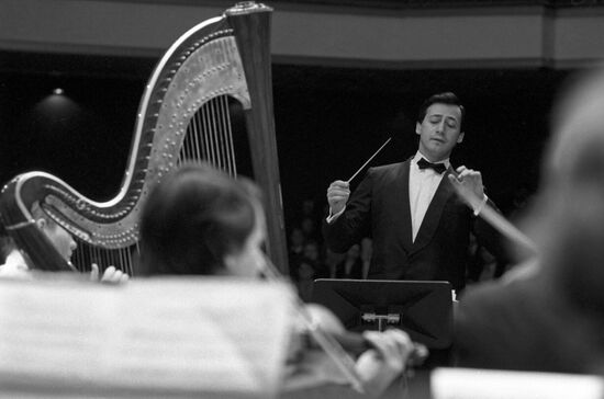 Moscow Virtuosi chamber orchestra performs concerts in USSR