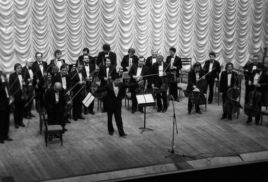 Moscow Virtuosi chamber orchestra performs concerts in USSR