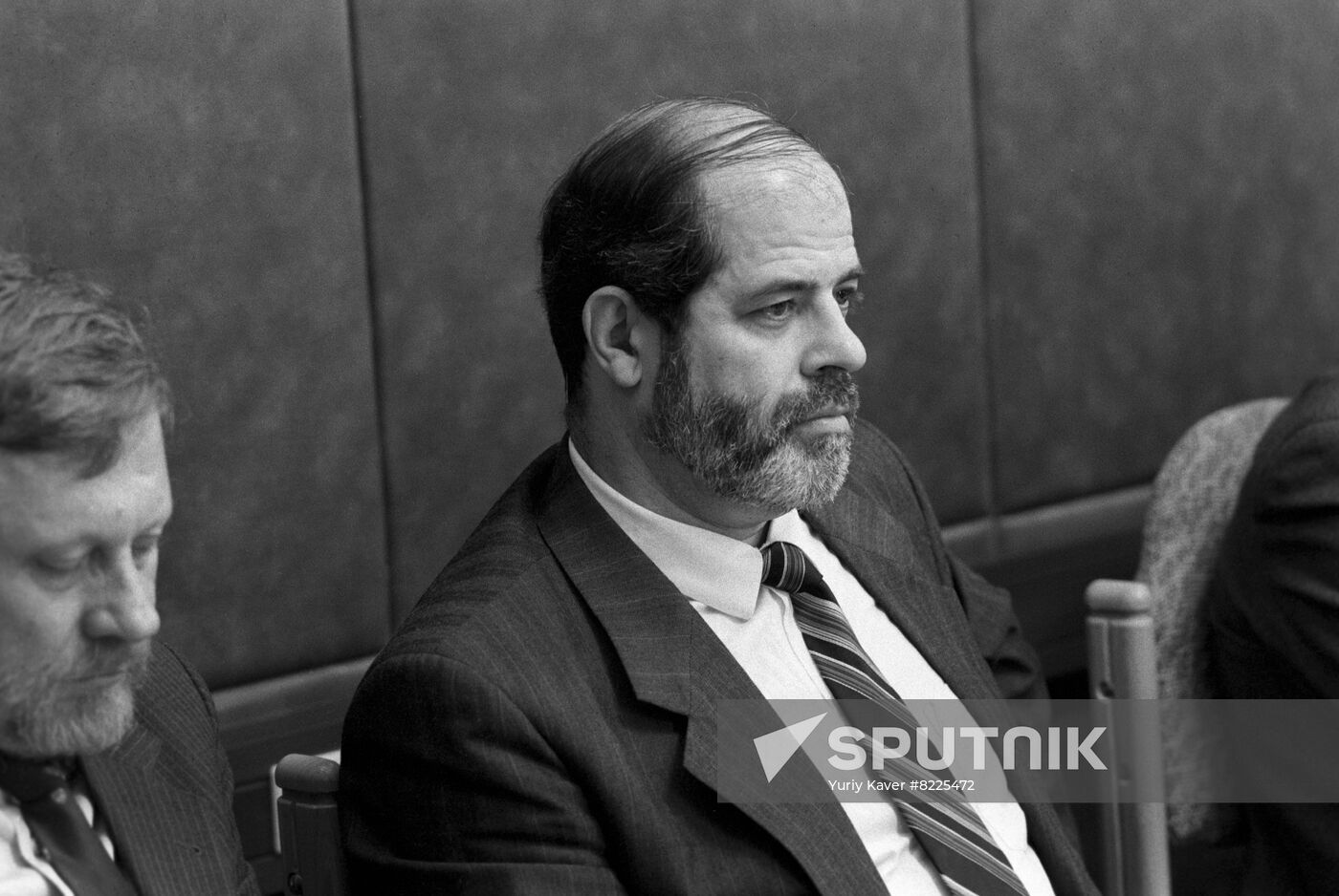 Roundtable meeting "War in the Persian Gulf: Soviet experts' opinion"