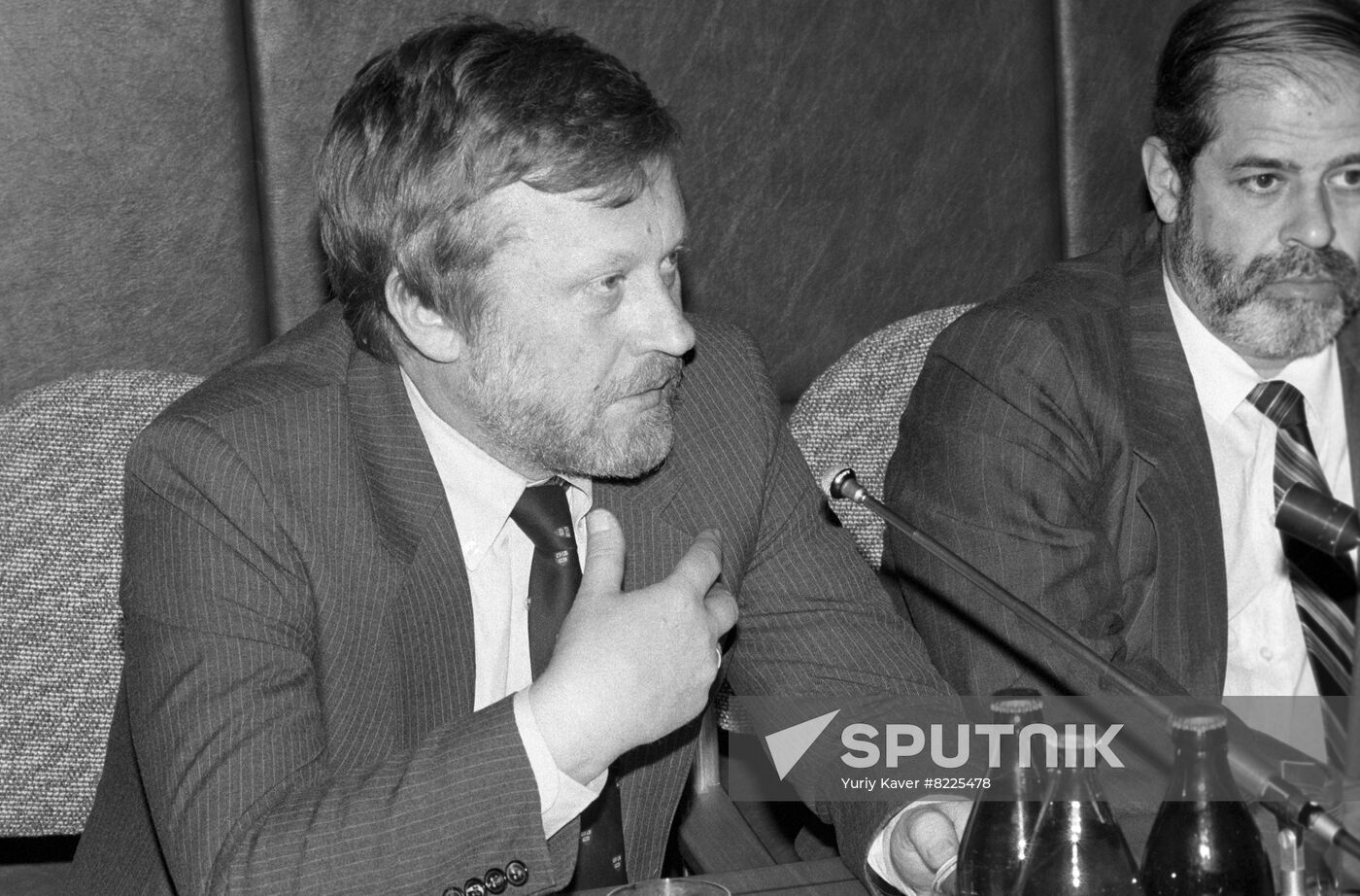 Roundtable meeting "War in the Persian Gulf: Soviet experts' opinion"