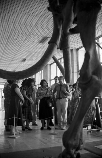 Thai delegation visits USSR