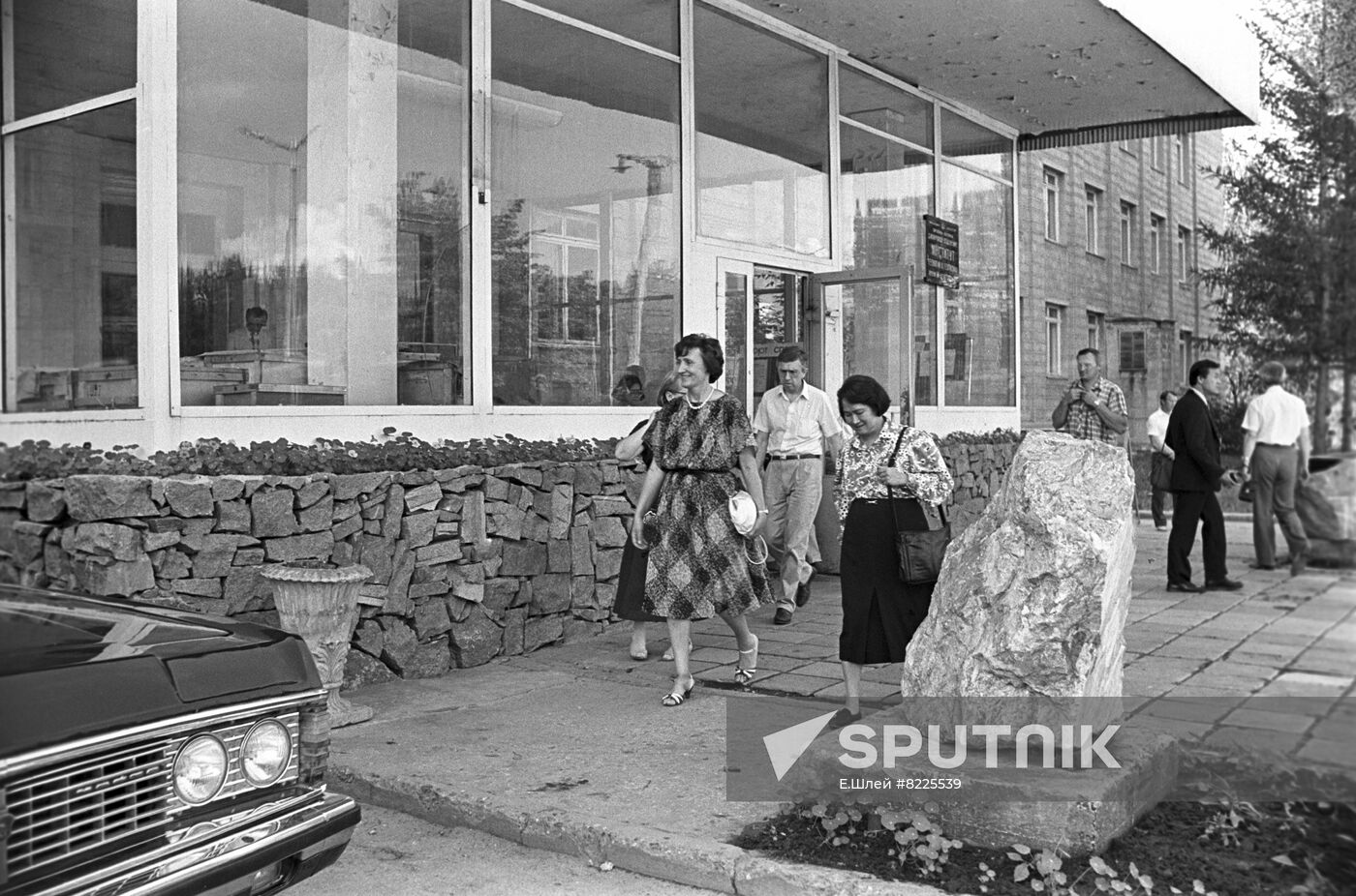 Thai delegation visits USSR