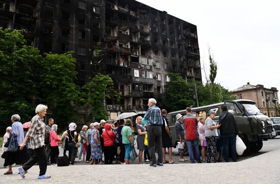 DPR Russia Ukraine Military Operation Humanitarian Aid