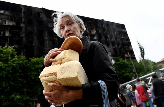 DPR Russia Ukraine Military Operation Humanitarian Aid