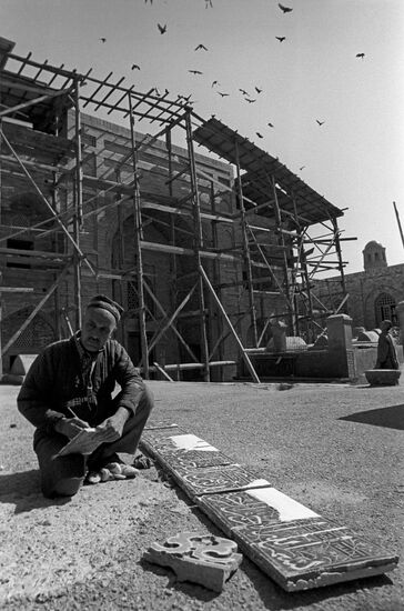 Renovation of Sheik Muslihiddin's mosque