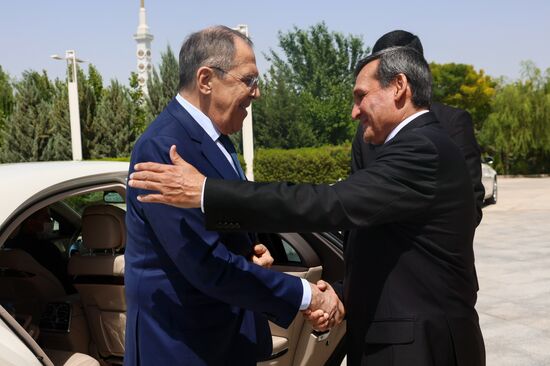 Turkmenistan Russia