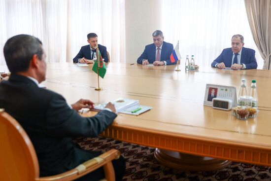Turkmenistan Russia