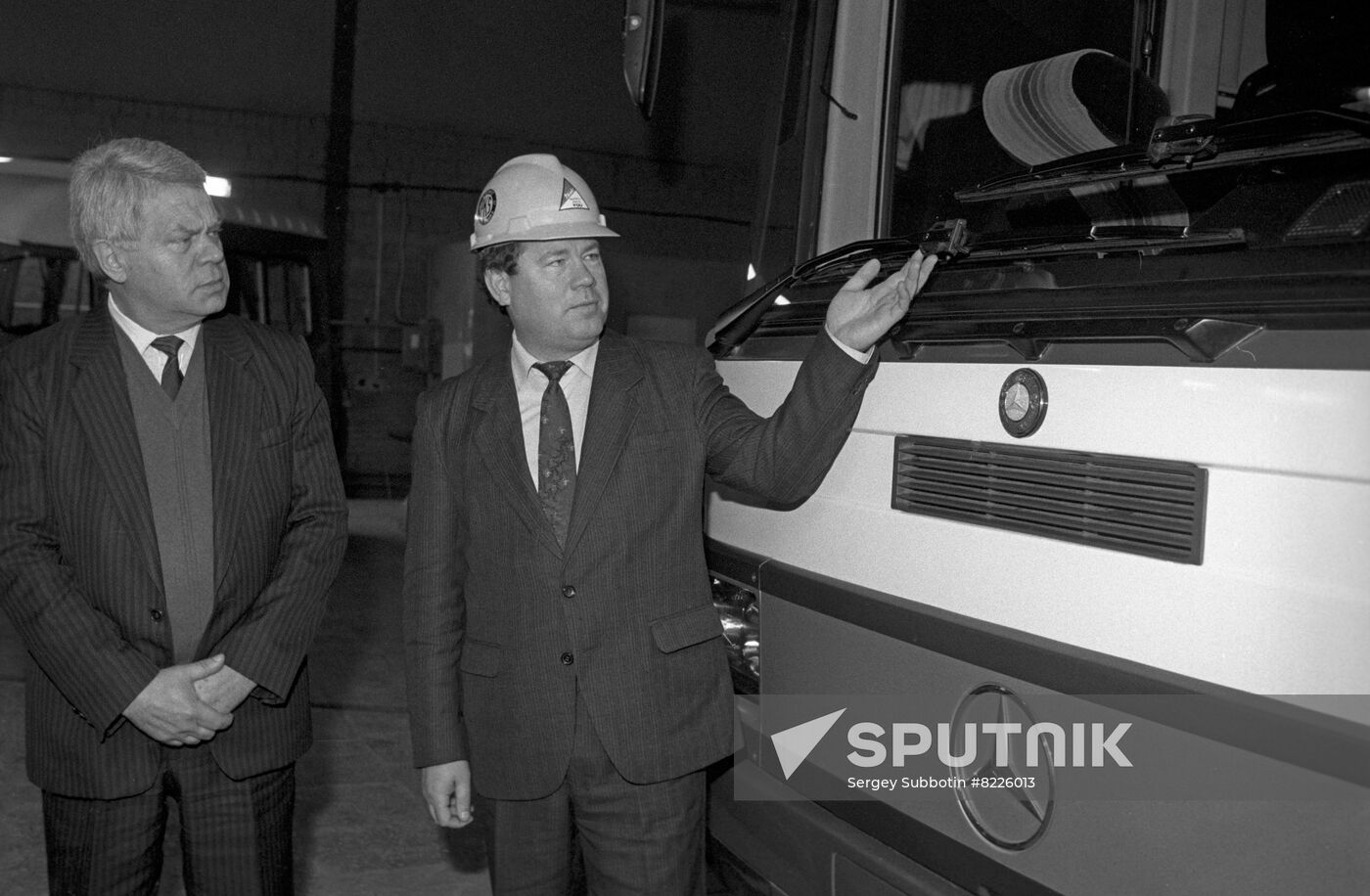 Mercedes-Benz on Soviet roads