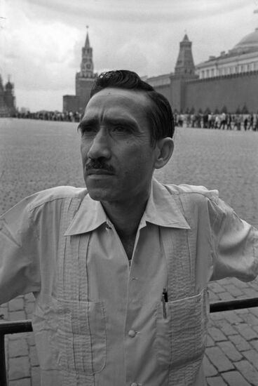 Peruvian journalist L. Gelho, guest of Novosti Press Agency