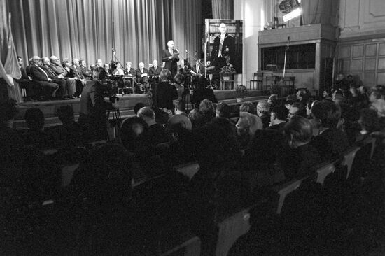 Event to mark French President Charles de Gaulle's 100th birthday