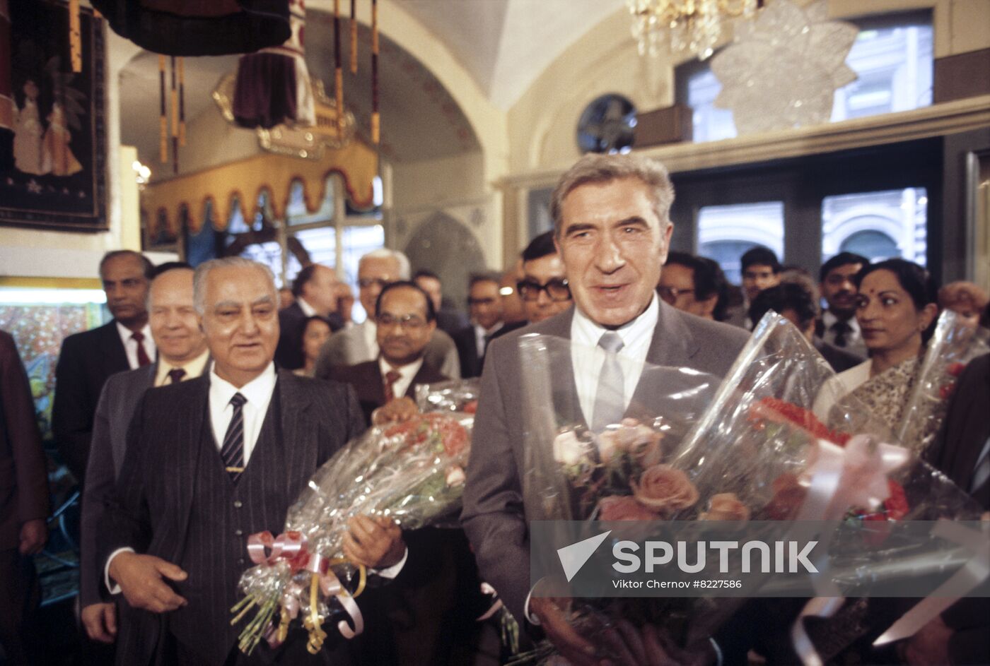 Opening Indian goods store in Moscow