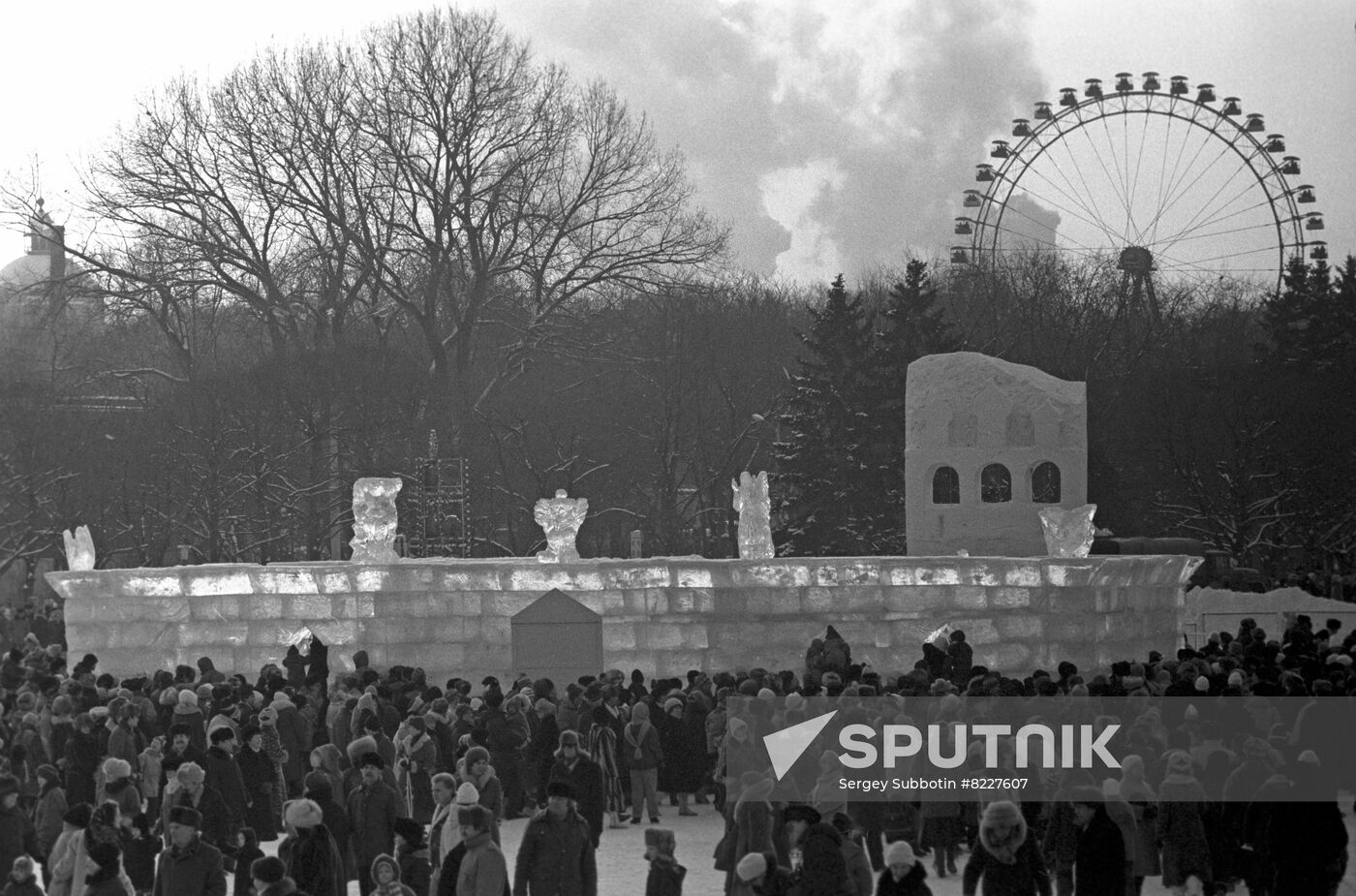 International Festival of Ice Sculptures Vyugovei-1991