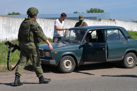 Ukraine Russia Military Operation Checkpoint