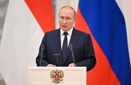 Russia Indonesia