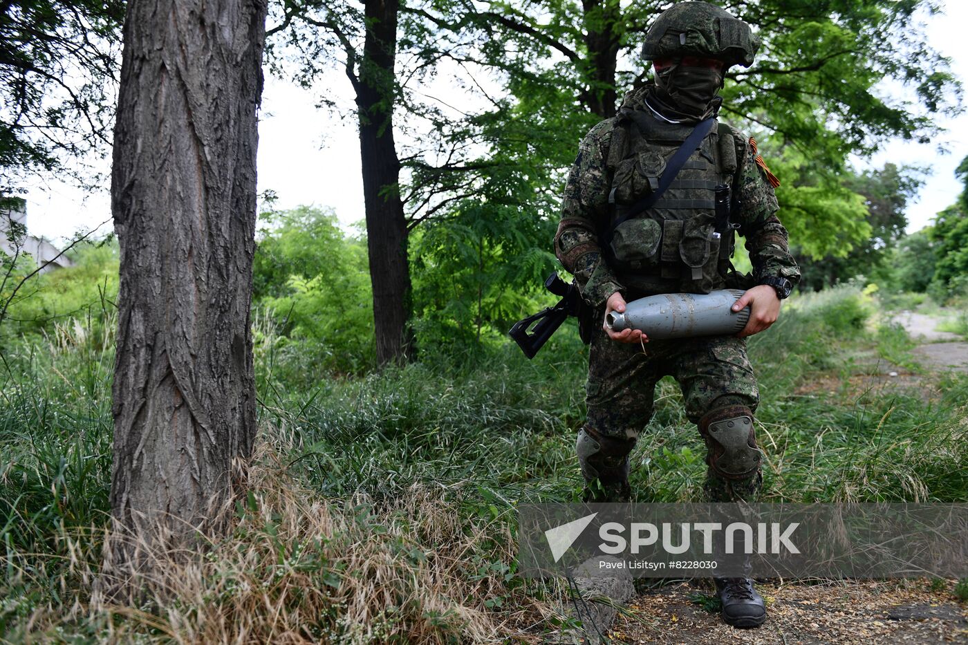 DPR Russia Ukraine Military Operation Demining