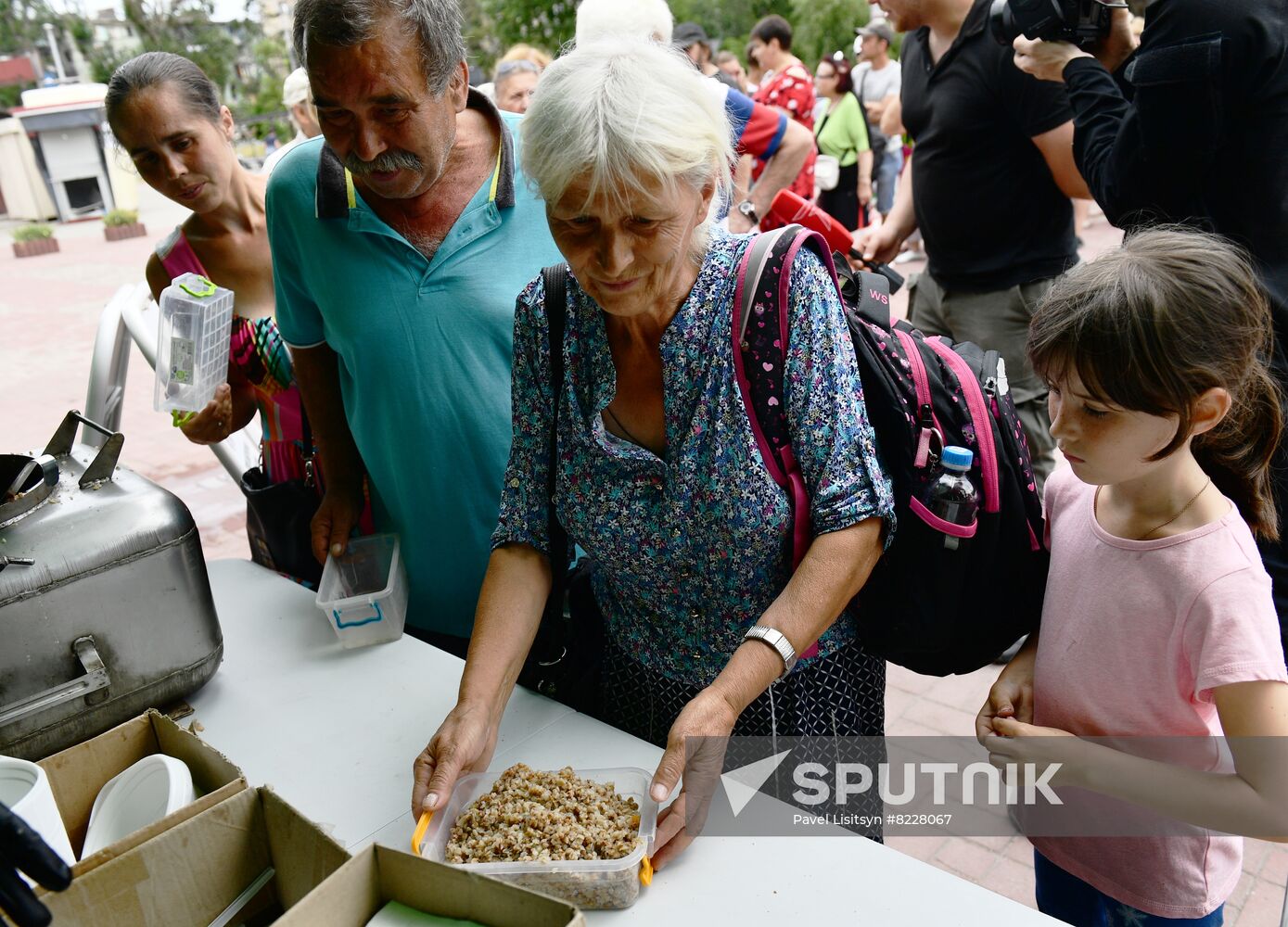 DPR Russia Ukraine Military Operation Humanitarian Aid