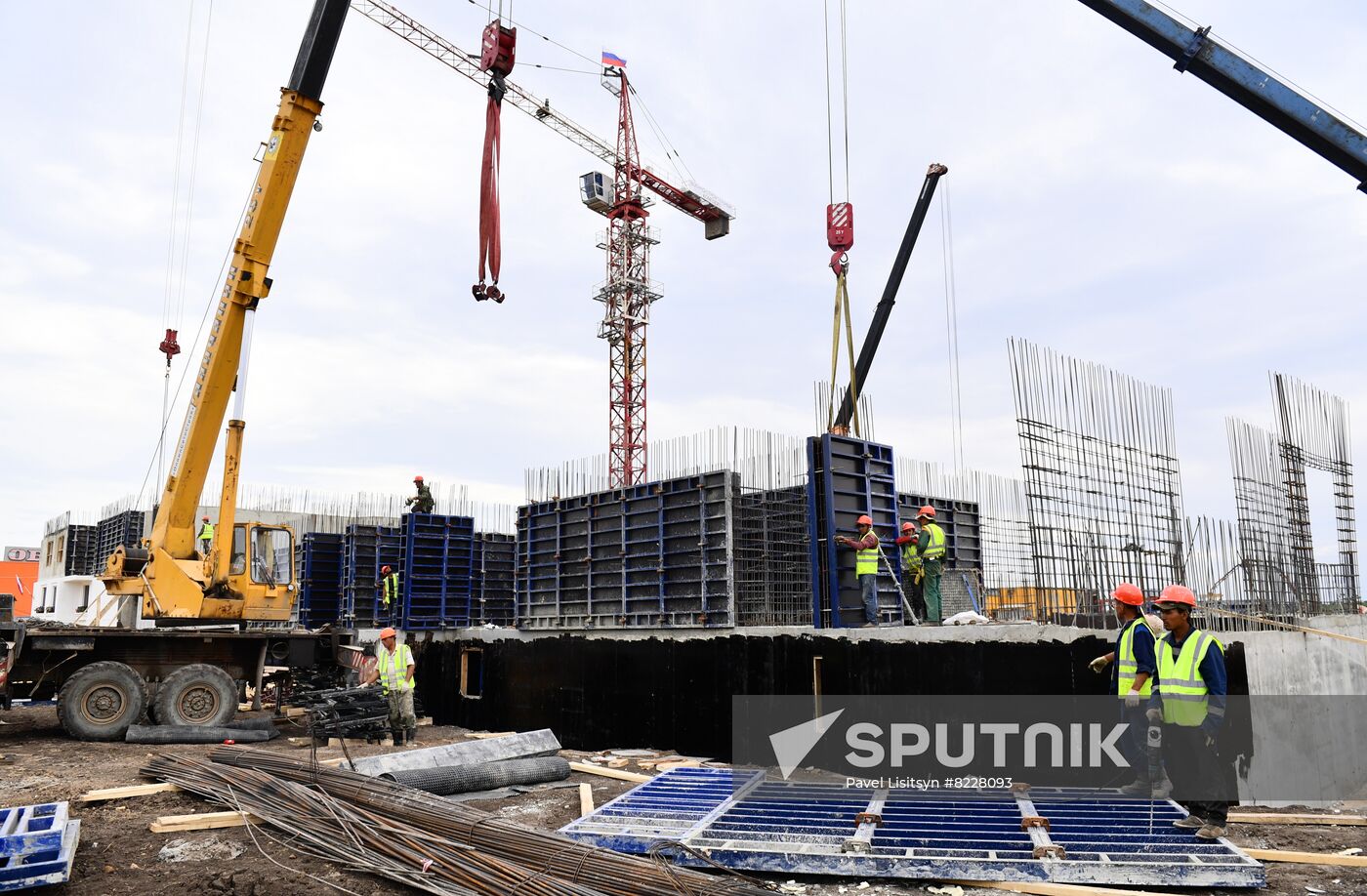 DPR Russia Ukraine Military Operation Residential Construction