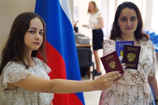 LPR Russia Ukraine Military Operation Passports