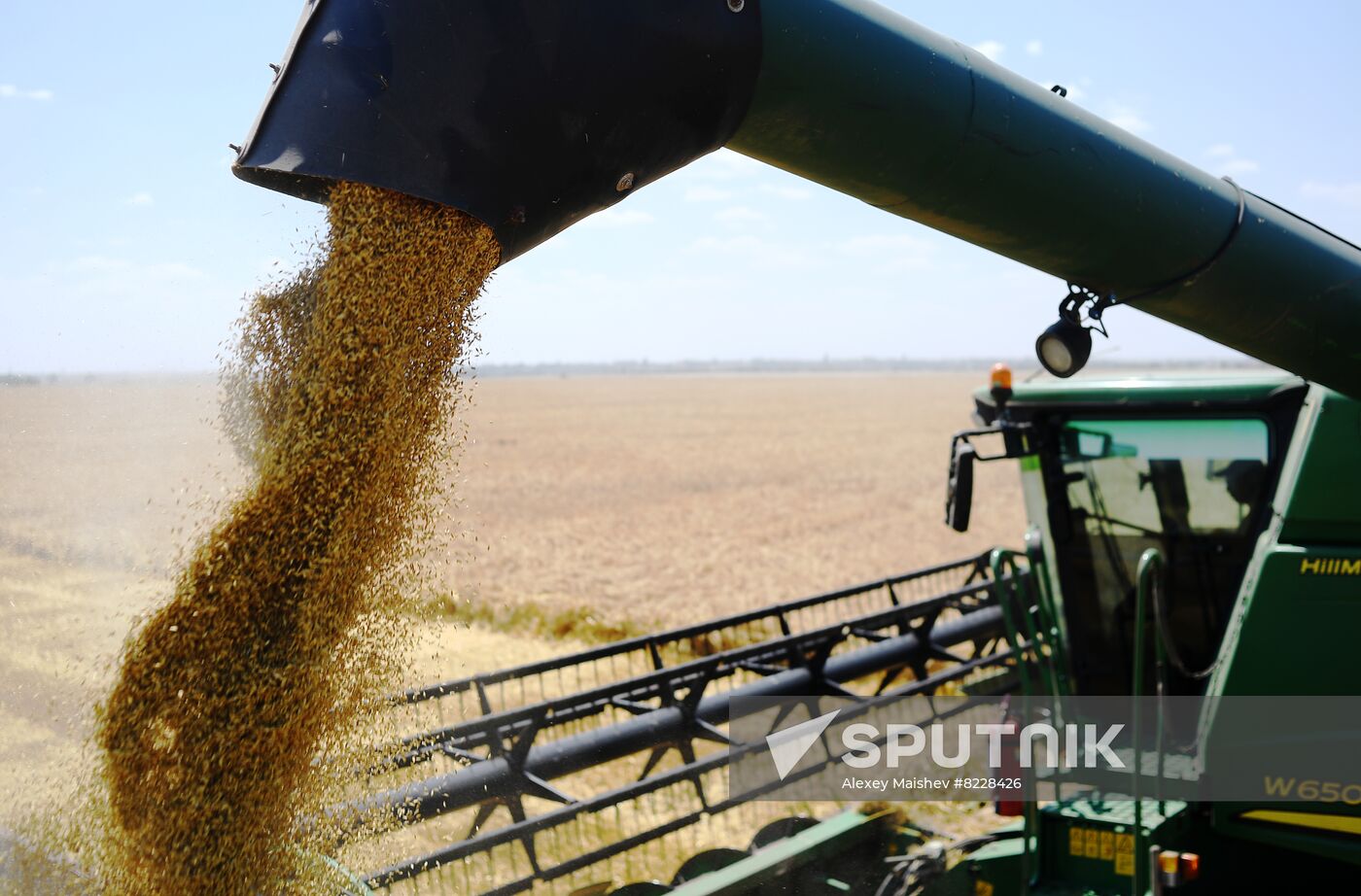 Ukraine Agriculture Wheat Harvesting