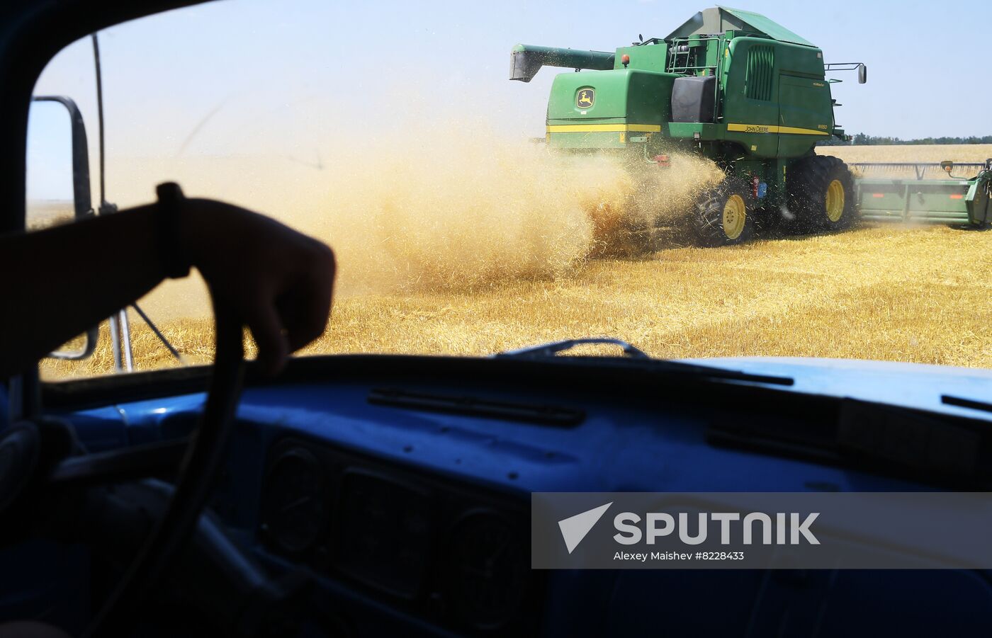 Ukraine Agriculture Wheat Harvesting