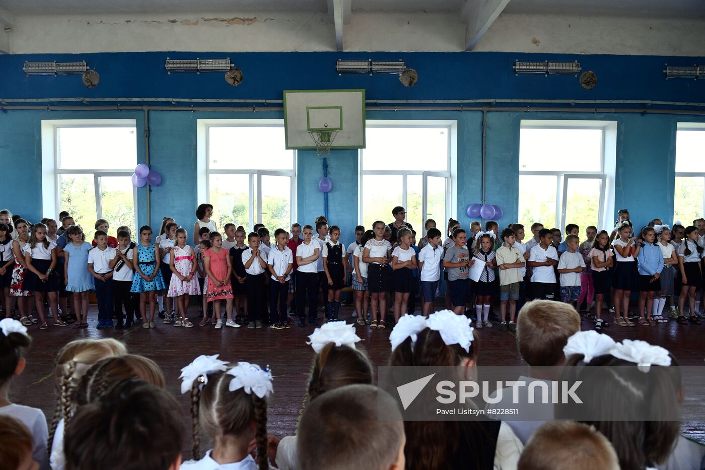 DPR Russia Ukraine Military Operation School Graduates