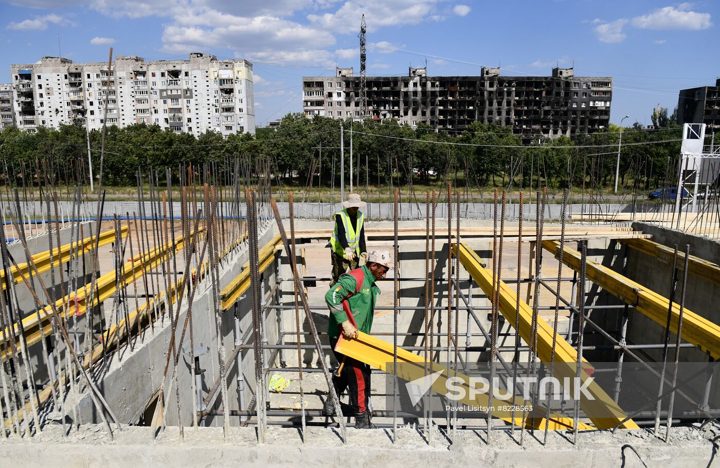 DPR Russia Ukraine Military Operation Residential Construction