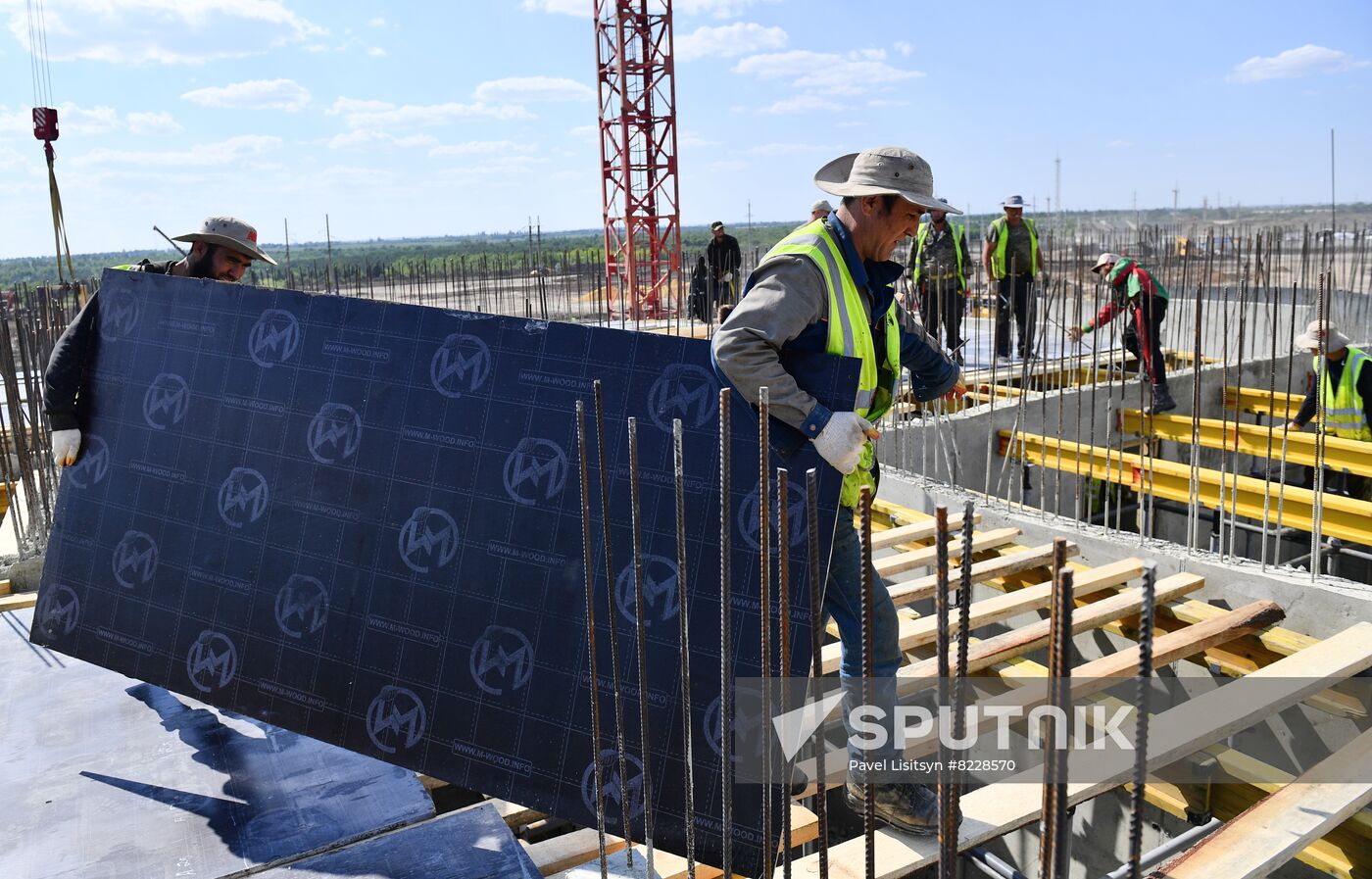DPR Russia Ukraine Military Operation Residential Construction
