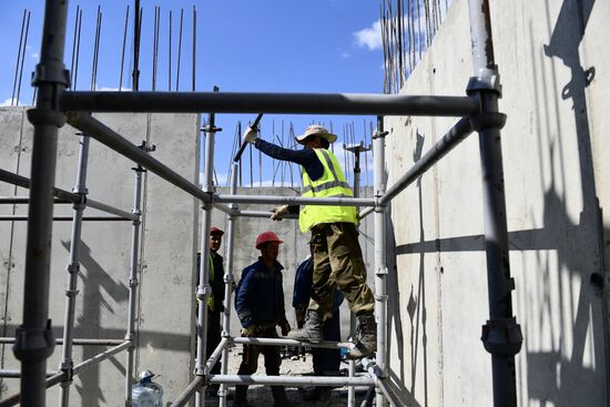 DPR Russia Ukraine Military Operation Residential Construction