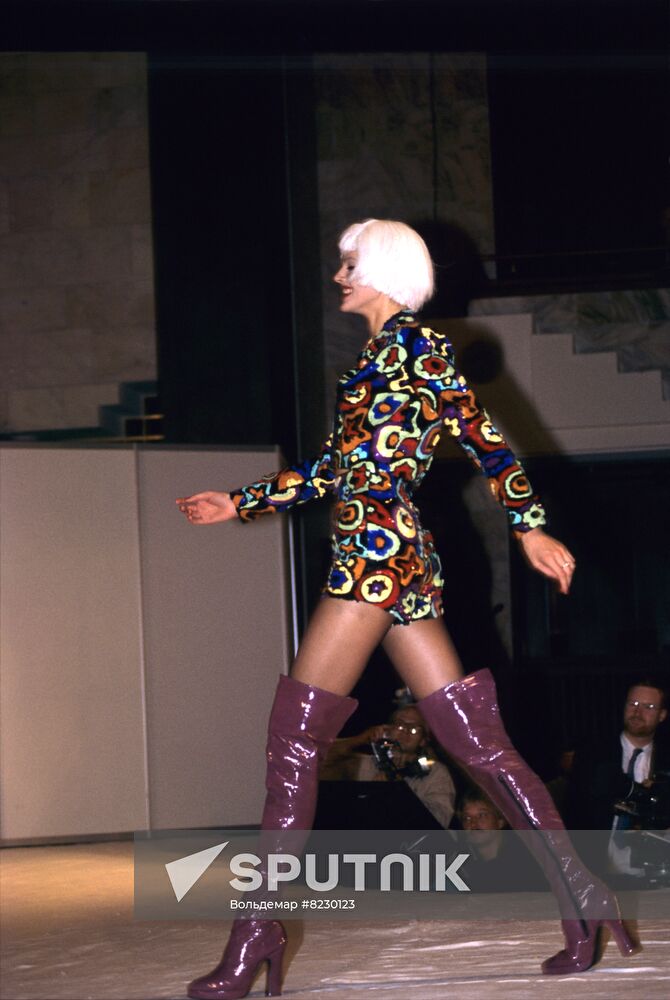 International fashion show at Sakala Cultural Center
