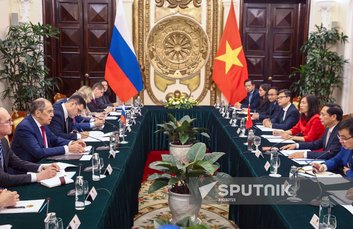 Vietnam Russia