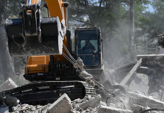 DPR Russia Ukraine Military Operation Dismantling