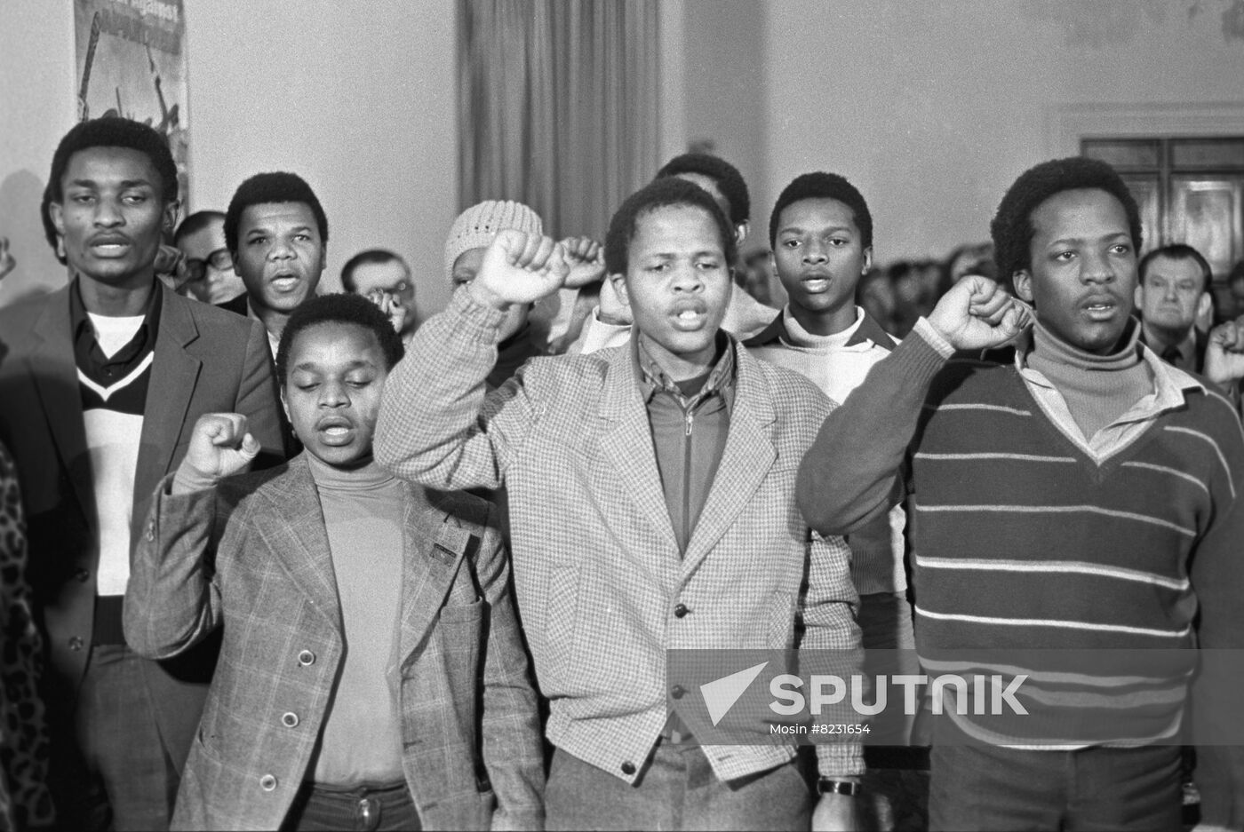 Secretary General of African National Congress Alfred Nzo visits USSR