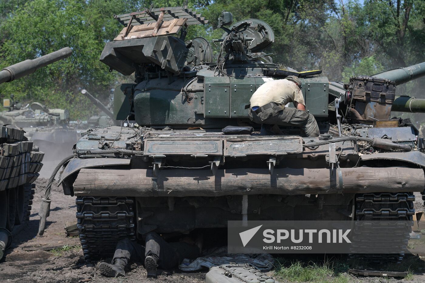 Ukraine Russia Military Operation Repair Unit