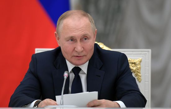 Russia Putin Parliament