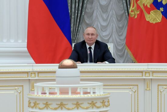 Russia Putin Parliament