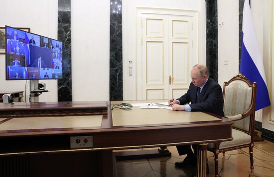 Russia Putin Government