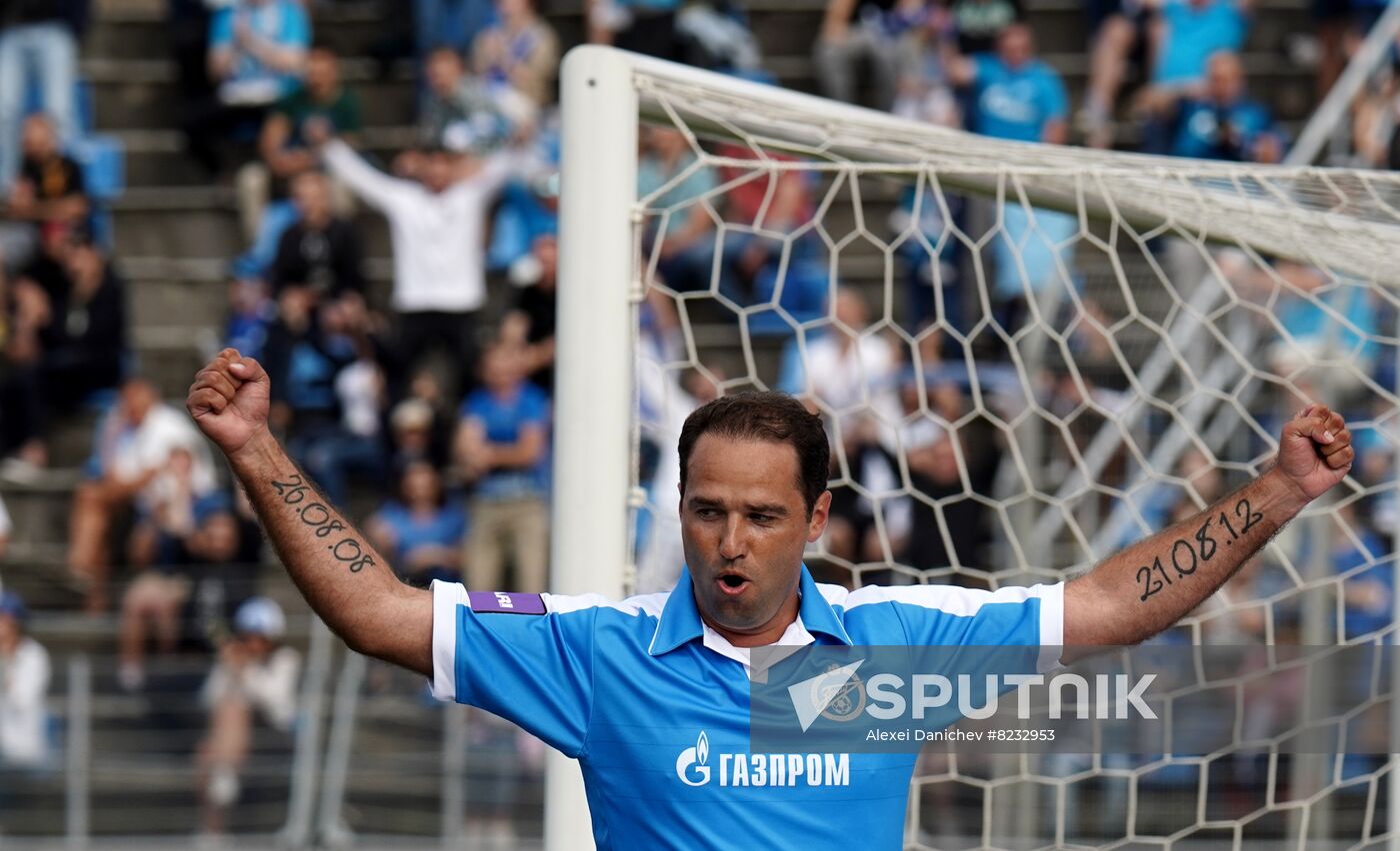 Russia Soccer PARI Legends Zenit - Spartak