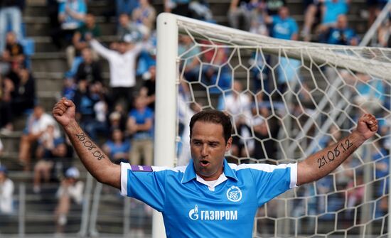 Russia Soccer PARI Legends Zenit - Spartak