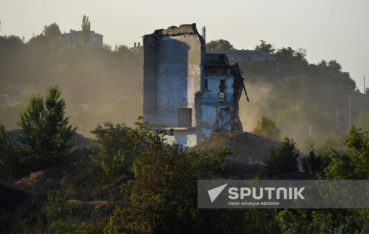 LPR Russia Ukraine Military Operation Daily