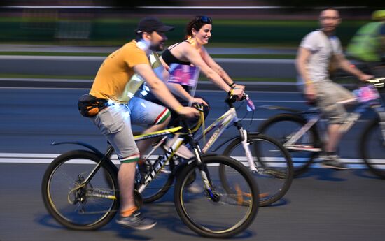 Russia Night Cycling Festival