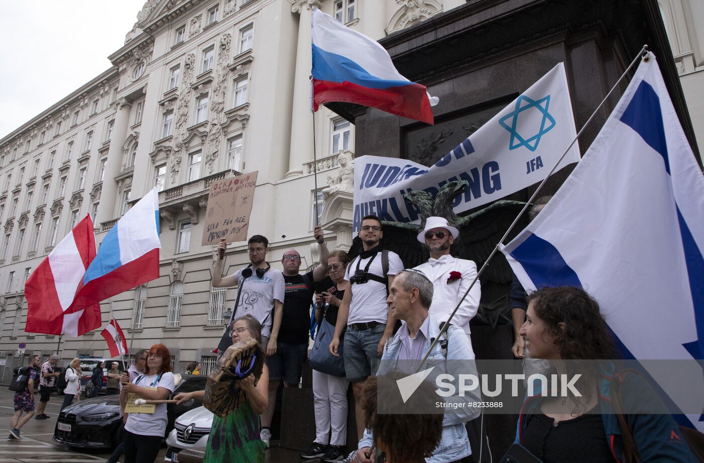 Austria Ukraine Financial Support Protest