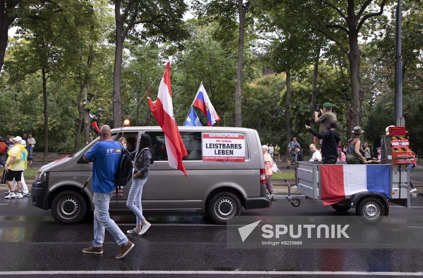 Austria Ukraine Financial Support Protest